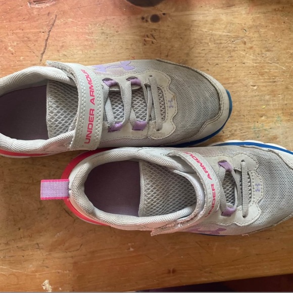 Under Armour Kids Sneakers - Gray and Pink - Picture 3 of 3